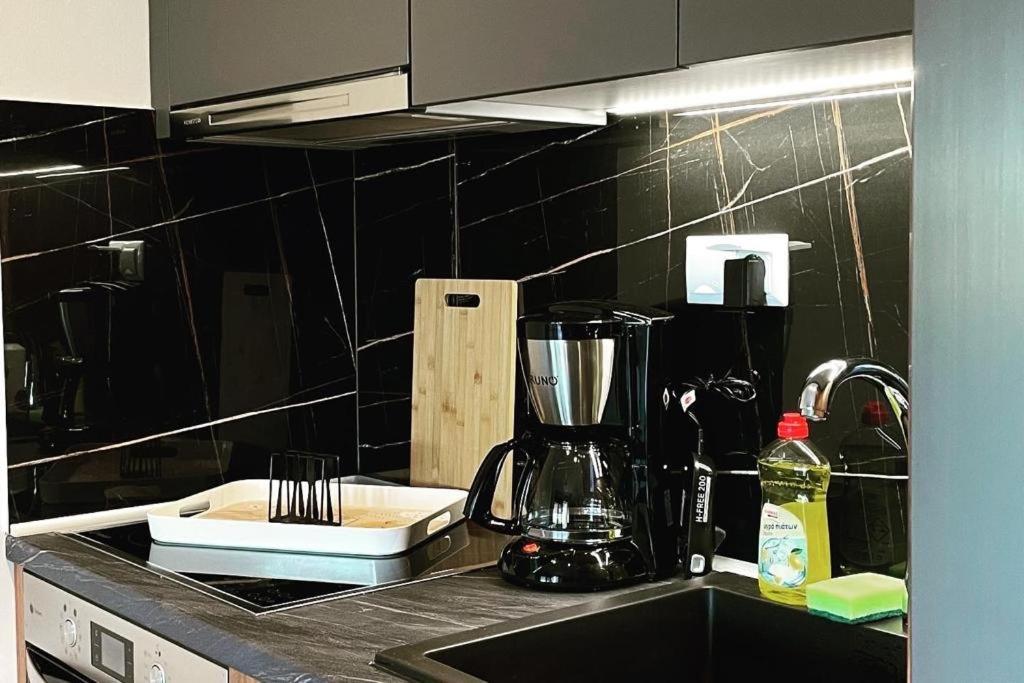 Thalassa Apartment Néa Péramos Zewnętrze zdjęcie